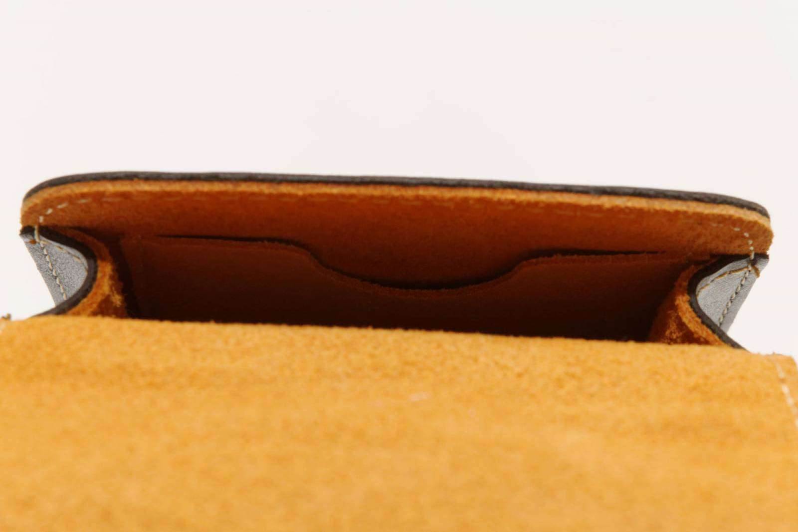 Aliexpress: Кожаный чехол для iPhone 6 и других смартфонов