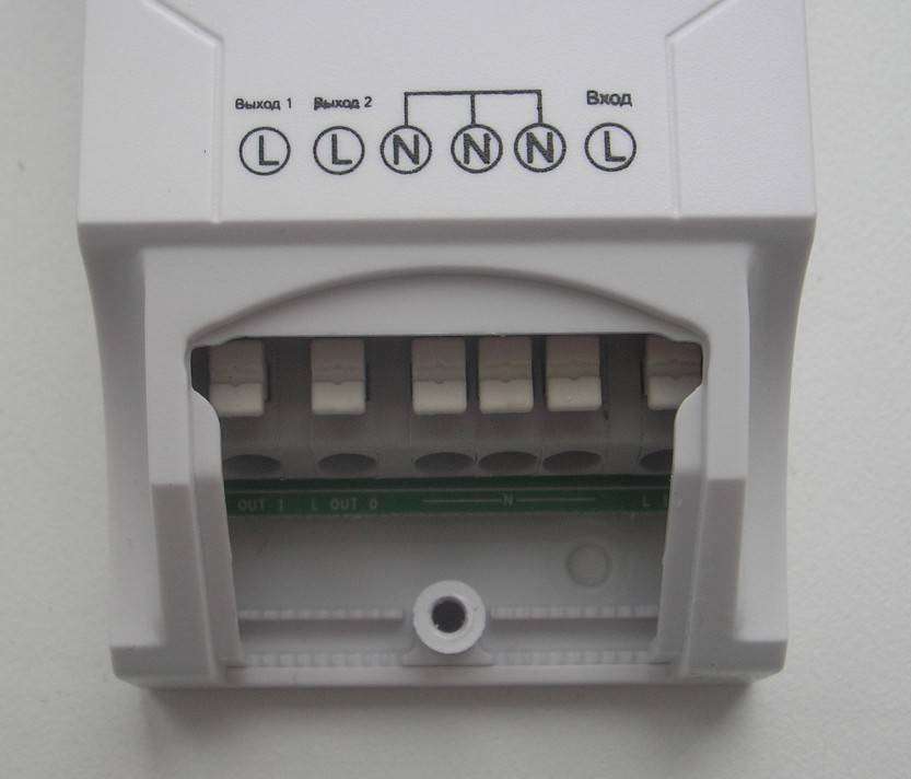 itead.cc: Управляемый по Wi-Fi smart-переключатель на две линии (Sonoff Dual WiFi)