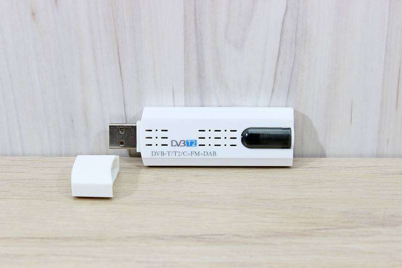 Lightinthebox: Универсальный USB-тюнер цифрового телевидения DVB-C/T/T2 для устройств на Windows и Android