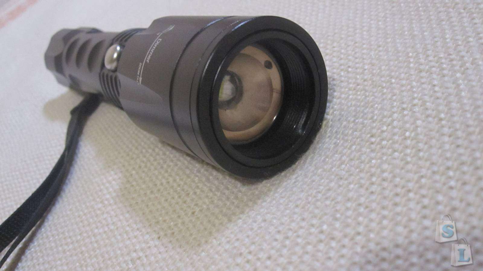 TomTop: Обзор Фонаря Ultrafire CREE XM-L T6 2000lm Zoomable LED