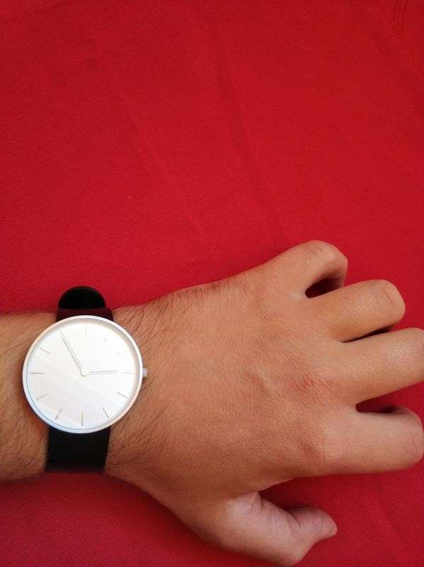 Другие - Китай: Простые кварцевые часы Xiaomi Twenty Seventeen
